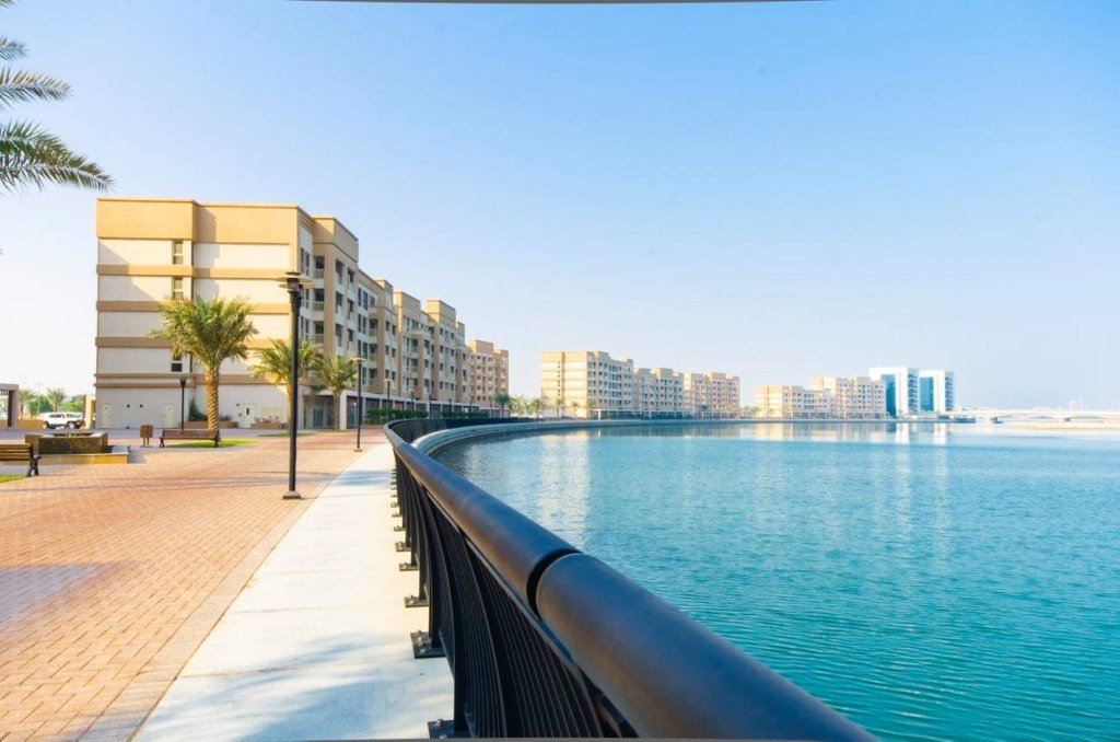 Mina Al Arab
